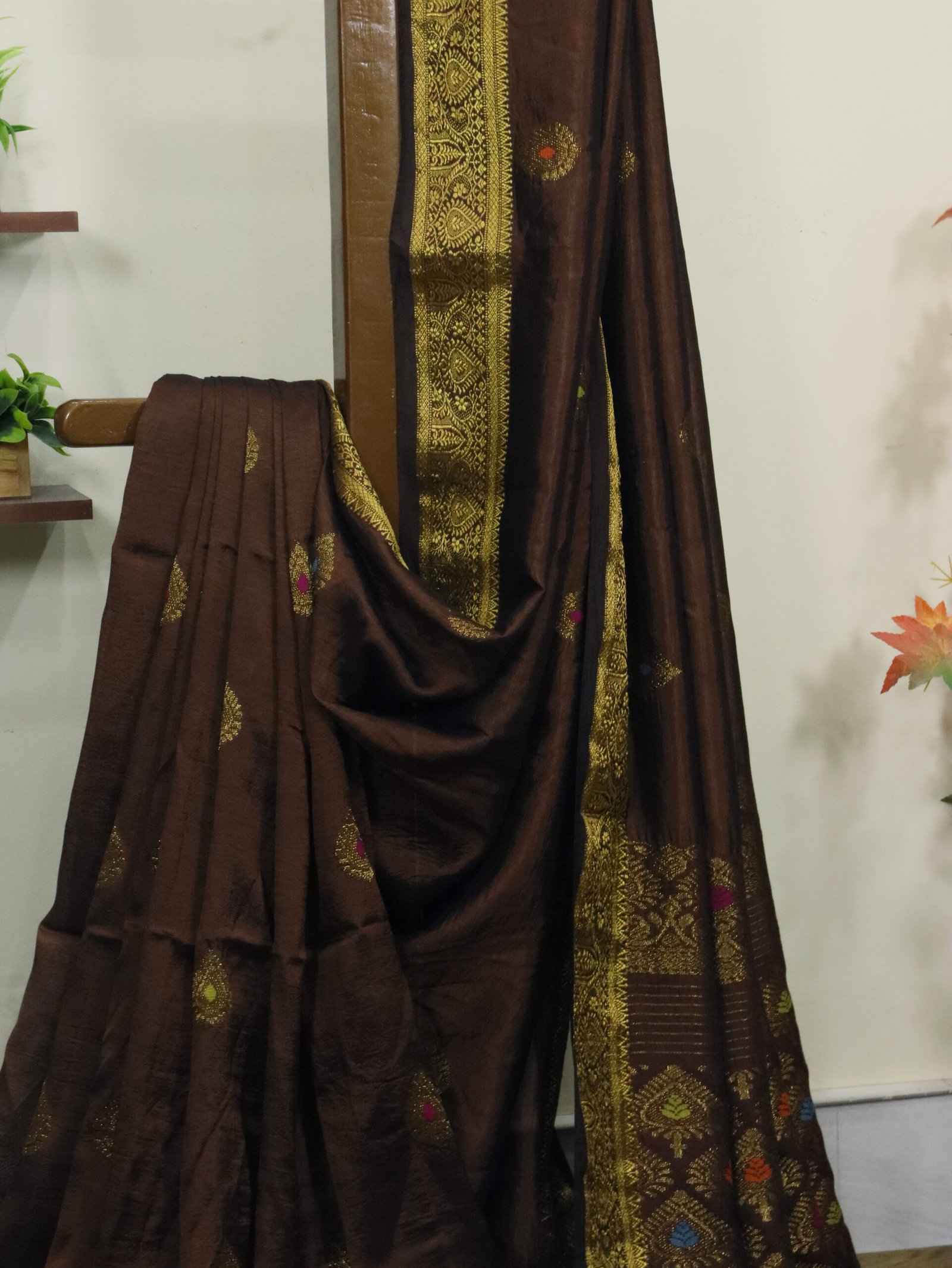 Brown Bengal Handloom Katan Silk Kanjivaram Saree - Image 2