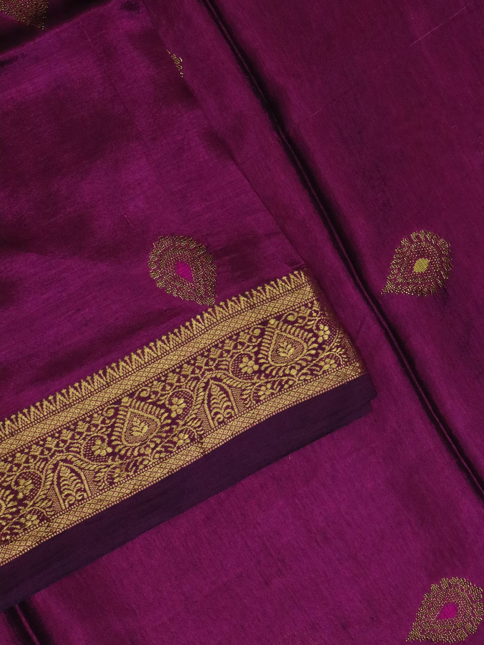 Beetroot Bengal Handloom Katan Silk Kanjivaram Saree - Image 10