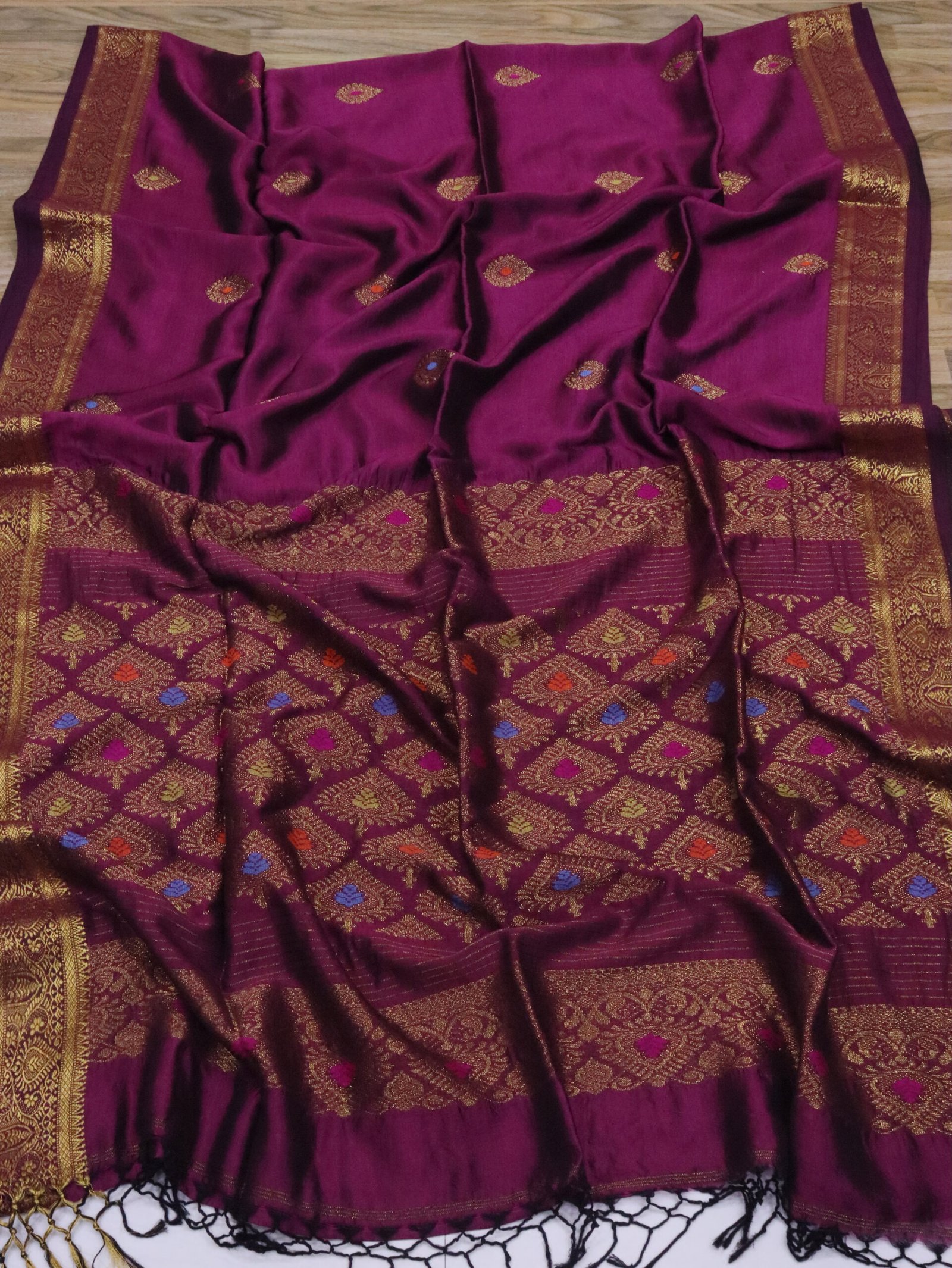 Beetroot Bengal Handloom Katan Silk Kanjivaram Saree - Image 7