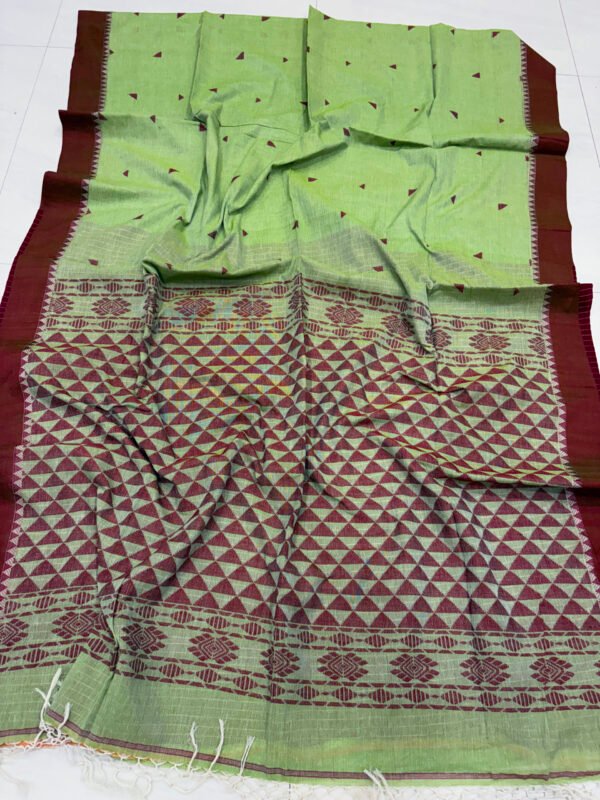 Light Green Handloom Mulmul Cotton Triangle Jamdani Saree