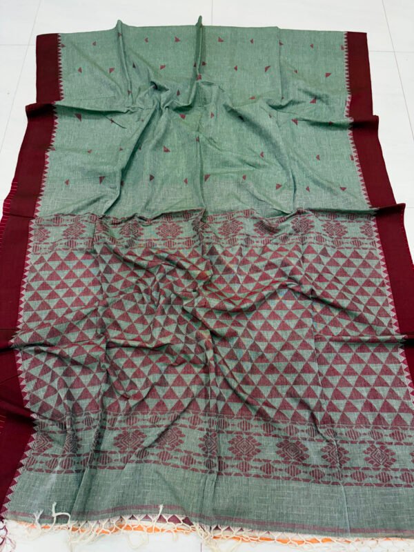 Dark Green Handloom Mulmul Cotton Triangle Jamdani Saree