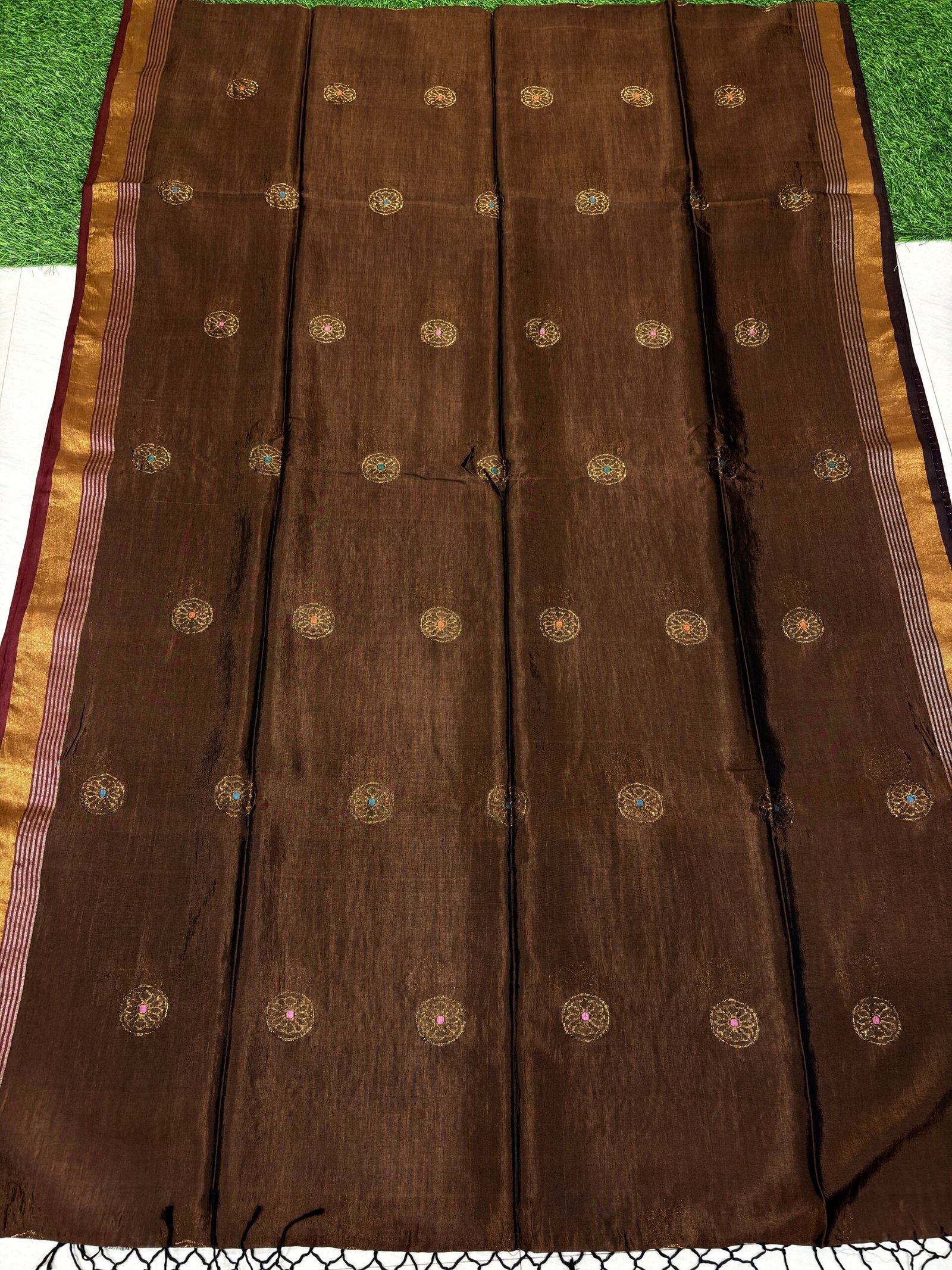 Brown Katan Silk Jamdani Saree with Blouse Piece - Image 10
