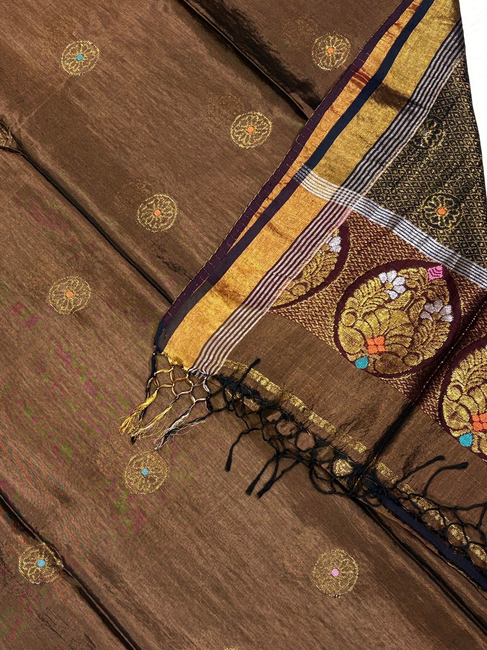 Brown Katan Silk Jamdani Saree with Blouse Piece - Image 9