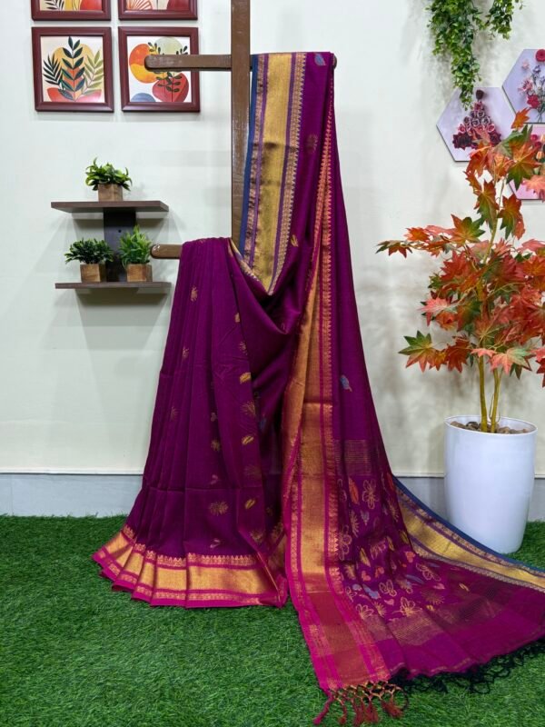 Beetroot Handloom Organic Cotton Festive Jamdani Saree