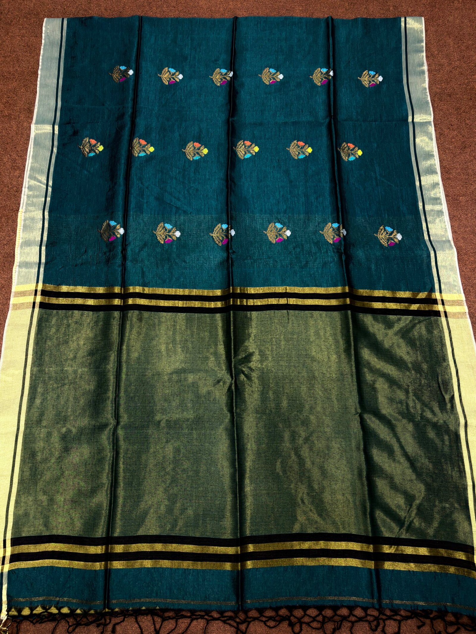 Rama Green Katan Silk Jamdani Saree with Blouse Piece - Image 5